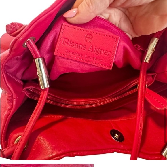 💖Barbie Pink Etienne Aigner Leather bag with shiny silver hardware Aigner Design - Picture 3 of 8
